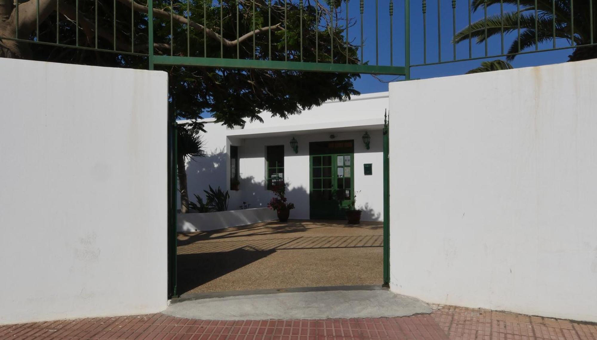 Apartamentos Tropicana Puerto del Carmen  Ngoại thất bức ảnh